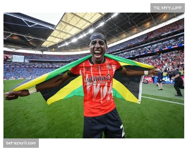 阿尔梅勒城不敌埃因霍温 升班马适应顶级联赛仍需时间 阿尔梅勒城不敌埃因霍温 升班马适应顶级联赛仍需时间