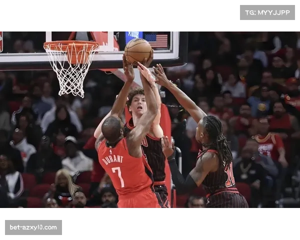 尼克斯主场防守强度 限制老鹰命中率守住胜利